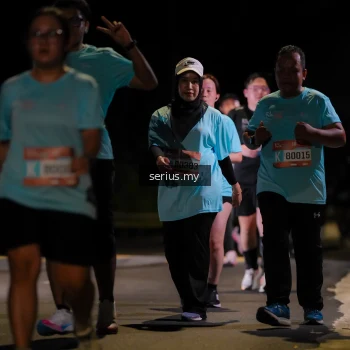 Runner Photo 3683766