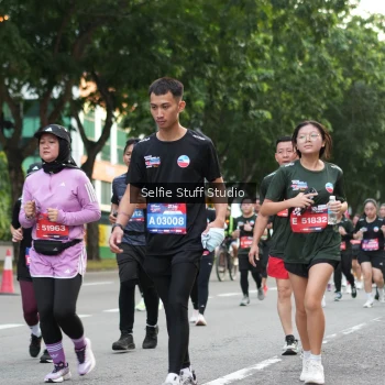 Runner Photo 3683801