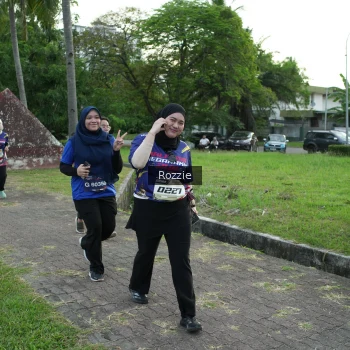 Runner Photo 3683855