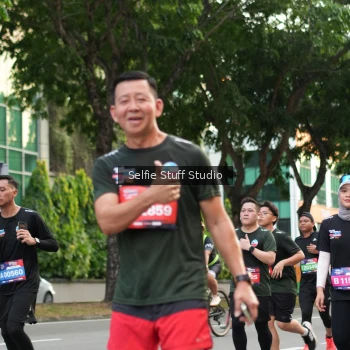 Runner Photo 3683860