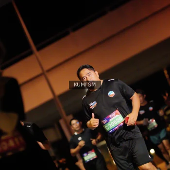Runner Photo 3683872