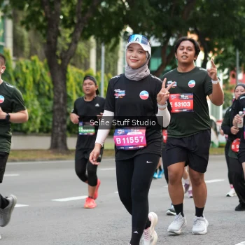 Runner Photo 3683924