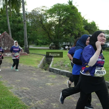 Runner Photo 3683936