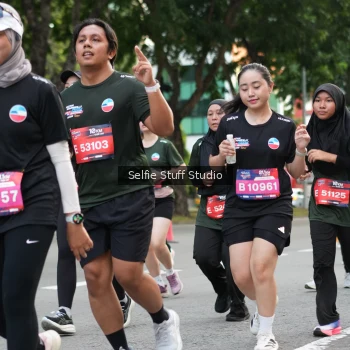 Runner Photo 3683946