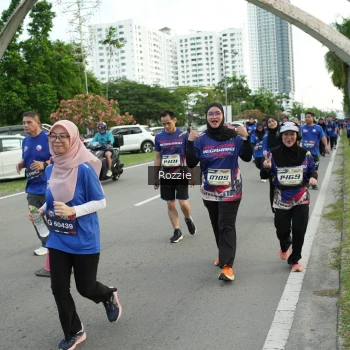 Runner Photo 3683949