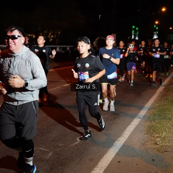 Runner Photo 3683965