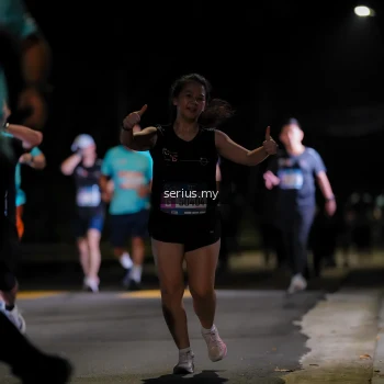 Runner Photo 3683975