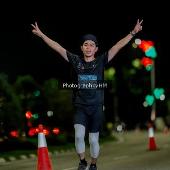 Runner Photo 3683992