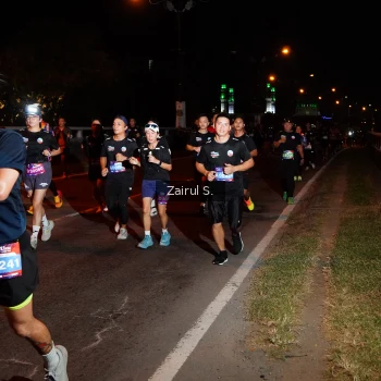 Runner Photo 3683997