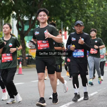 Runner Photo 3684005