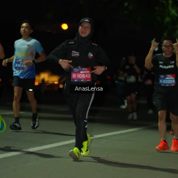 Runner Photo 3684010