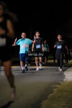 Runner Photo 3684028