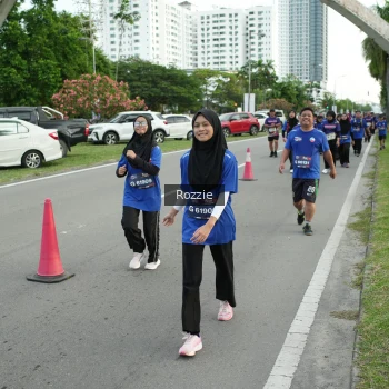 Runner Photo 3684037