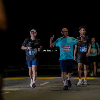 Runner Photo 3684052