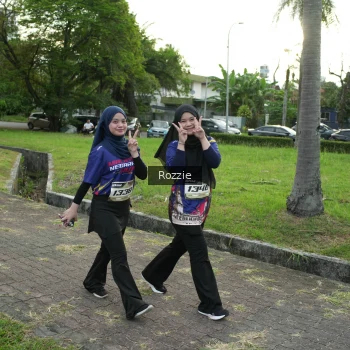 Runner Photo 3684176