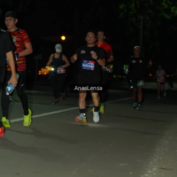 Runner Photo 3684205