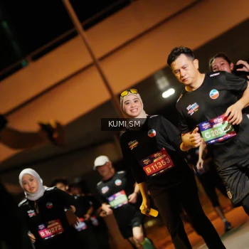Runner Photo 3684210