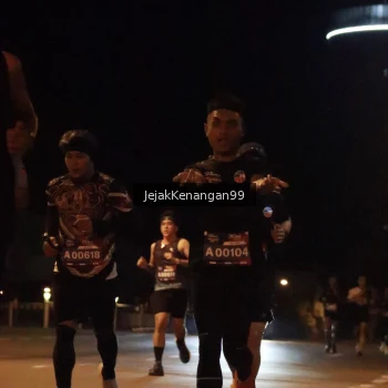 Runner Photo 3684226