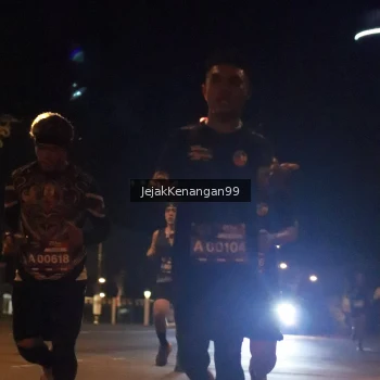Runner Photo 3684231
