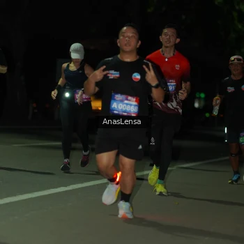 Runner Photo 3684241