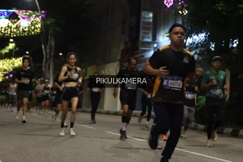 Runner Photo 3684299
