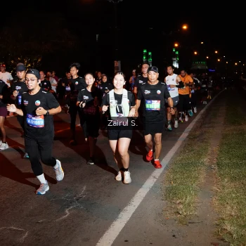 Runner Photo 3684335
