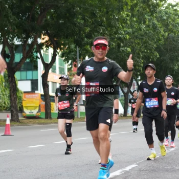 Runner Photo 3684339