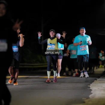 Runner Photo 3684346