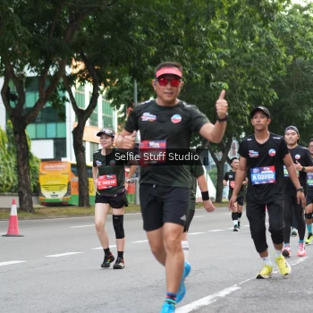 Runner Photo 3684353