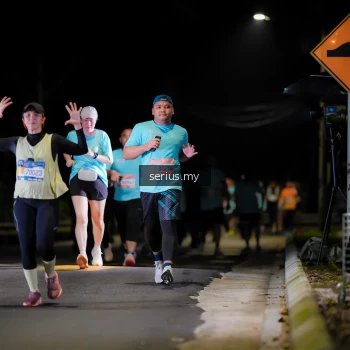 Runner Photo 3684359