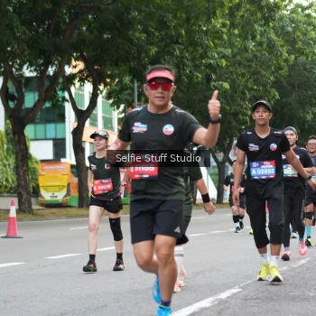 Runner Photo 3684361