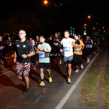 Runner Photo 3684369