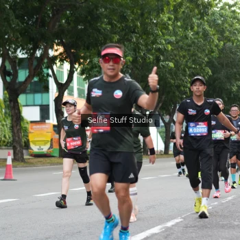 Runner Photo 3684379