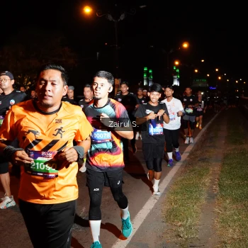 Runner Photo 3684459