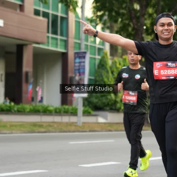 Runner Photo 3684515