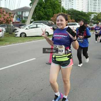 Runner Photo 3684536