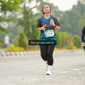 Runner Photo 3684576
