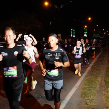Runner Photo 3684592