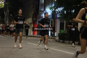 Runner Photo 3684600