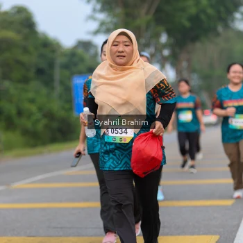 Runner Photo 3684605