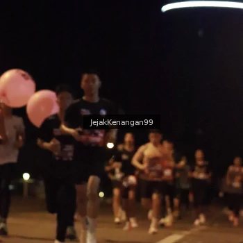 Runner Photo 3684606
