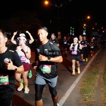 Runner Photo 3684607