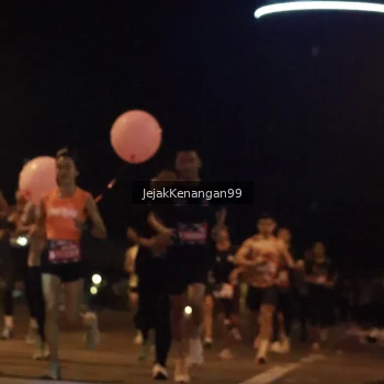 Runner Photo 3684626