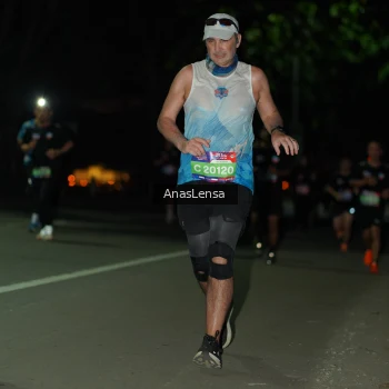 Runner Photo 3684654