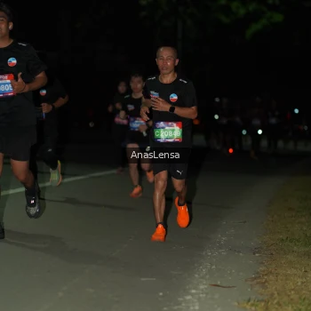 Runner Photo 3684665