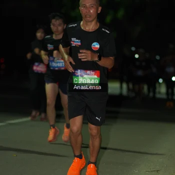Runner Photo 3684674