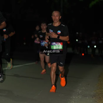 Runner Photo 3684678