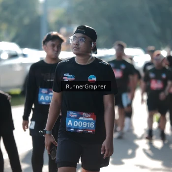 Runner Photo 3684700