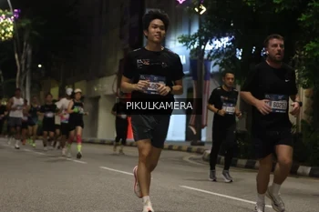 Runner Photo 3684704