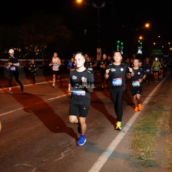 Runner Photo 3684716